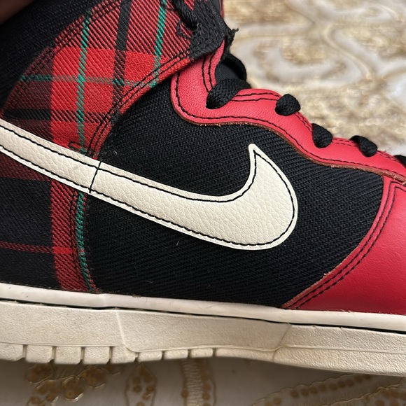 NIKE DUNK HI HIGH RETRO SE "TARTAN PLAID" BLACK-PALE IVORY SIZE 10.5 - Picture 11 of 12